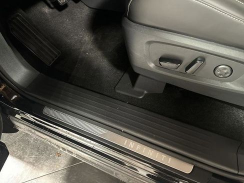 Certified 2025 INFINITI QX60 Pure image 15