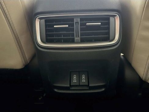 Used 2018 Honda CR-V Touring image 31