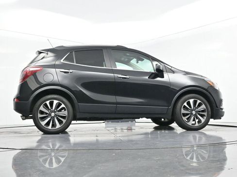 Used 2022 Buick Encore Preferred image 47