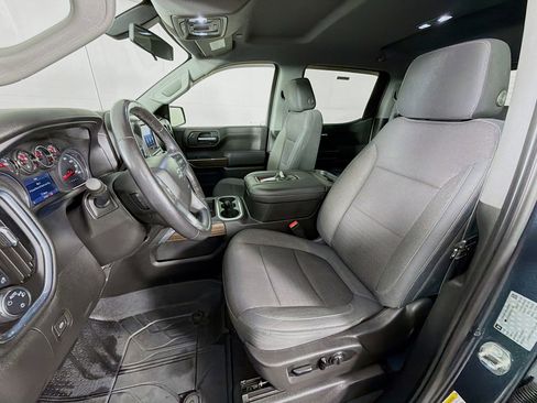 Used 2019 Chevrolet Silverado 1500 RST image 12