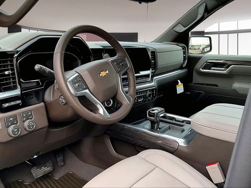 New 2026 Chevrolet Silverado 1500 LTZ AWD/4WD image 7
