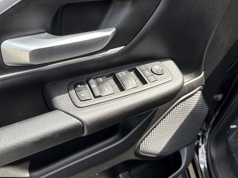 Certified 2023 RAM 1500 Big Horn image 15