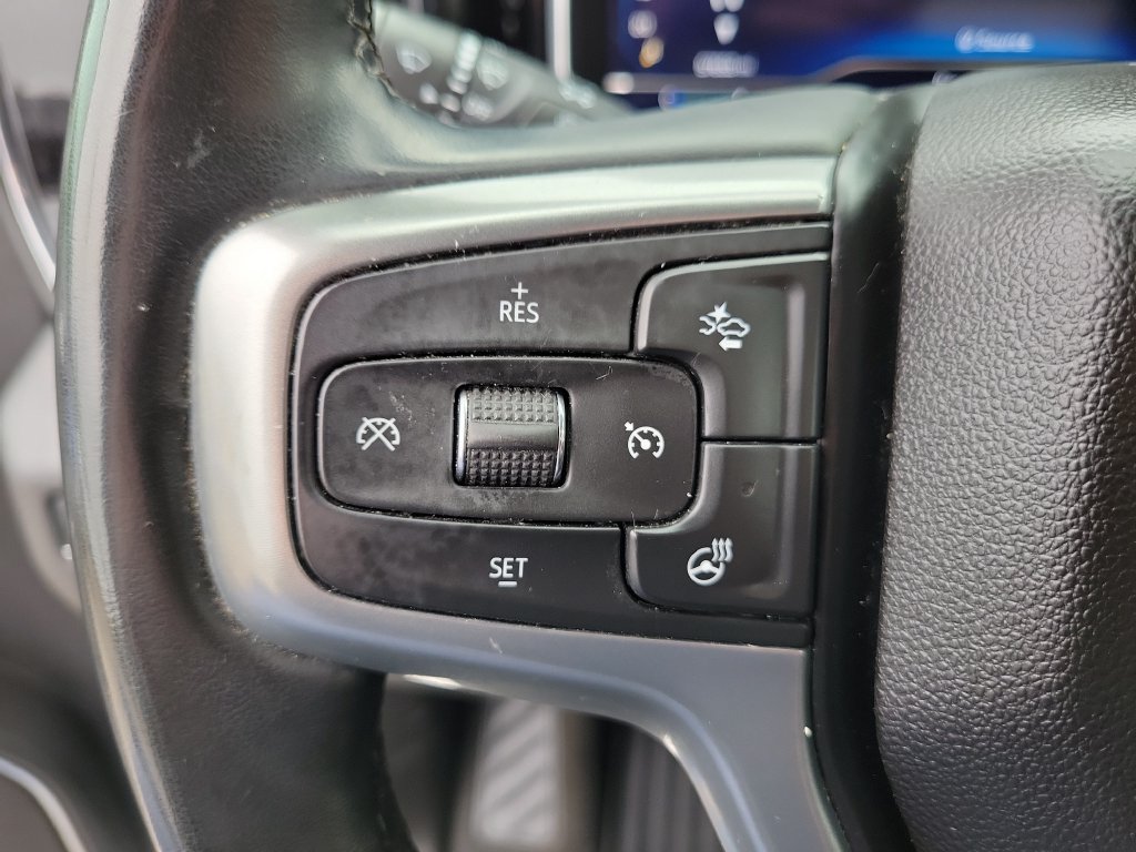 Used 2025 Chevrolet Silverado 1500 LT AWD/4WD image 23