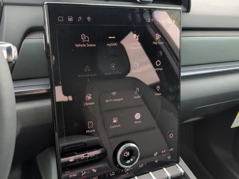 New 2026 GMC Terrain AT4 AWD/4WD image 25