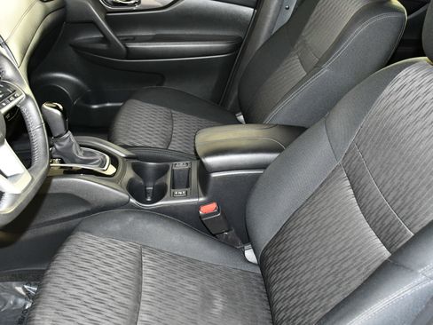 Used 2019 Nissan Rogue S w/ Special Edition Package image 37