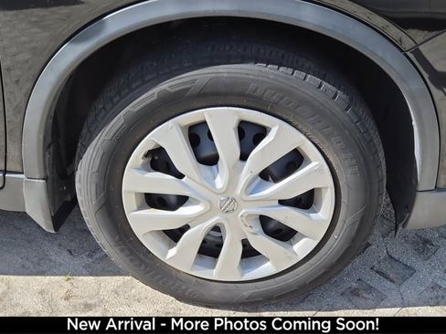 Certified 2020 Nissan Rogue S image 4