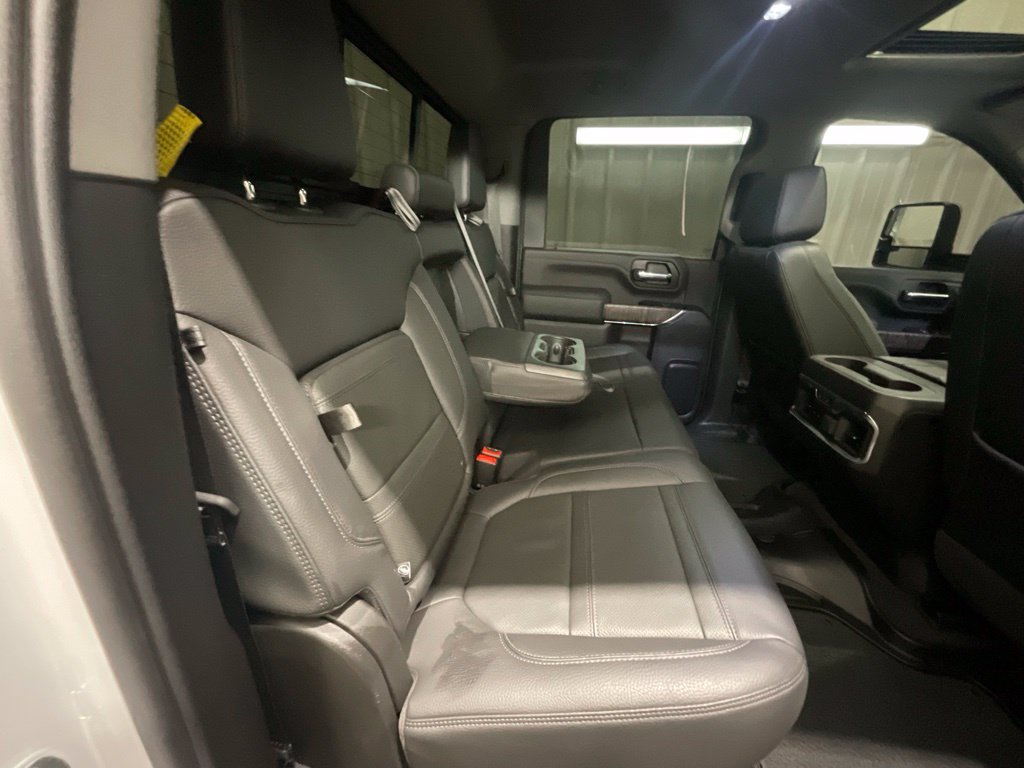 Used 2022 GMC Sierra 2500 Denali w/ Denali Ultimate Package AWD/4WD image 19
