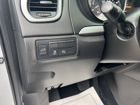 Used 2022 MAZDA CX-9 Touring image 26