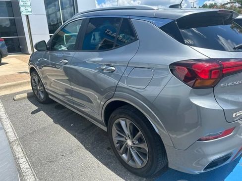 Used 2023 Buick Encore GX Select w/ Sport Touring Package FWD image 4