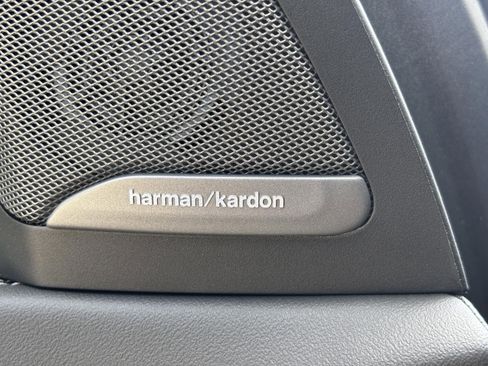 Used 2025 BMW X5 sDrive40i w/ M Sport Package image 19