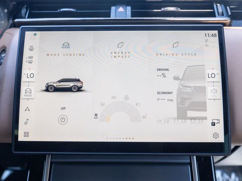 New 2025 Land Rover Range Rover Velar Dynamic HSE AWD/4WD image 23