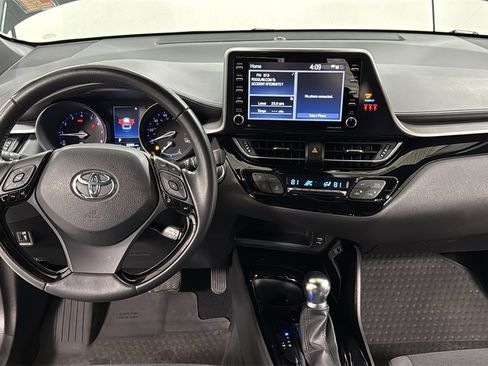 Used 2021 Toyota C-HR Nightshade image 9
