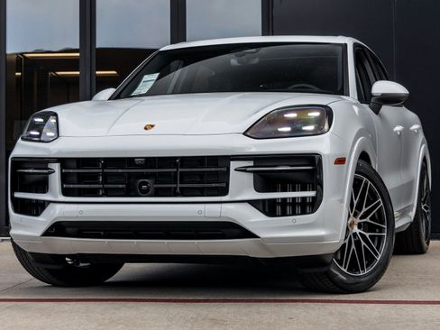 New 2026 Porsche Cayenne AWD/4WD image 1