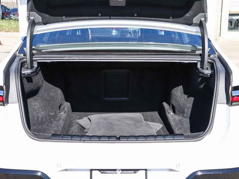 Used 2025 BMW 740i xDrive 740i xDrive image 29