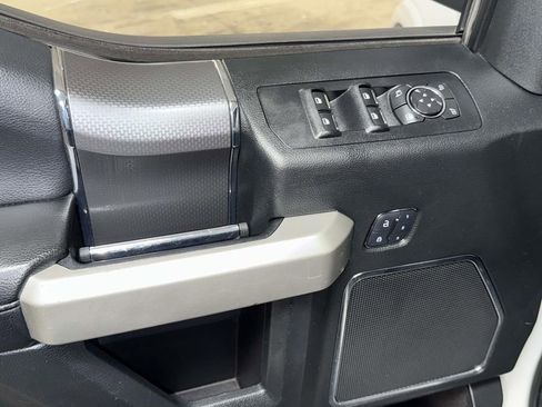 Used 2016 Ford F150 Lariat AWD/4WD image 20