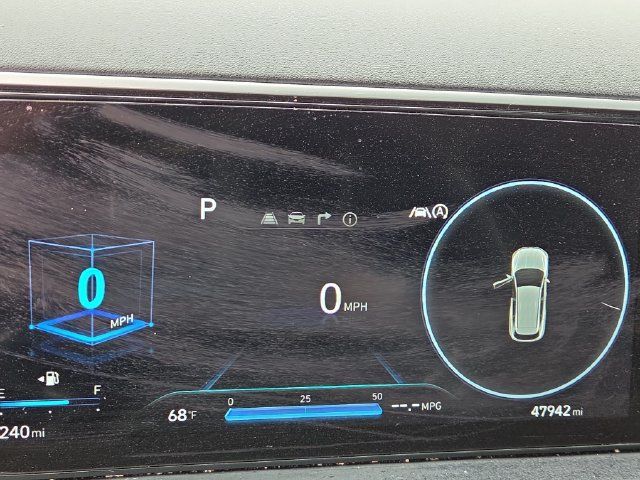 Certified 2022 Hyundai Tucson Limited AWD/4WD image 9