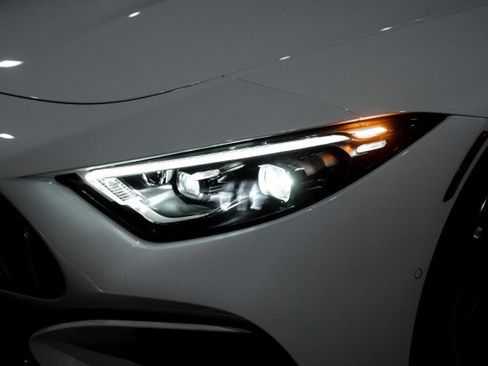 Used 2025 Mercedes-Benz SL 55 AMG 4MATIC image 9