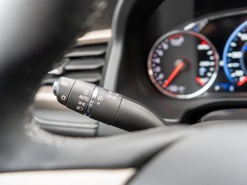 Used 2023 GMC Acadia Denali w/ Black Diamond Edition image 29