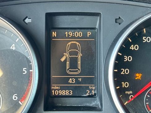 Used 2011 Volkswagen Jetta TDI image 16