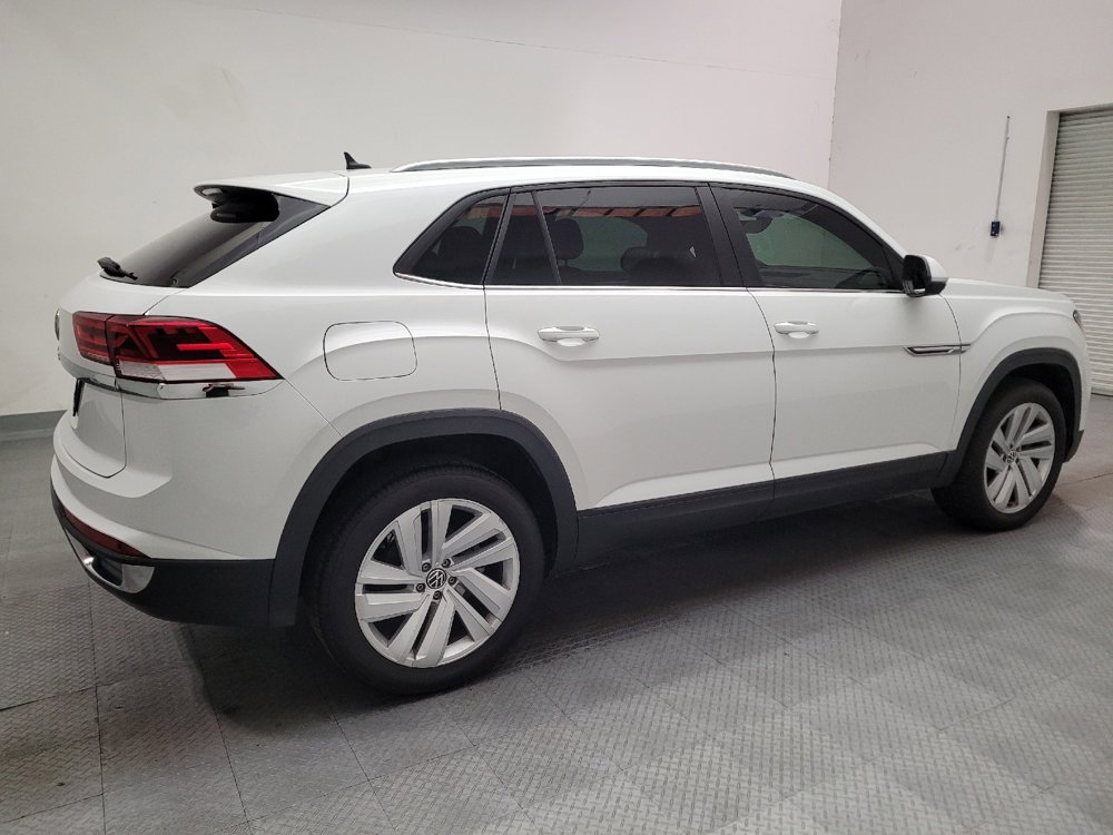 Used 2021 Volkswagen Atlas Cross Sport SE FWD image 10
