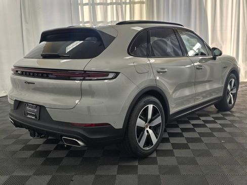 New 2026 Porsche Cayenne E-Hybrid image 7
