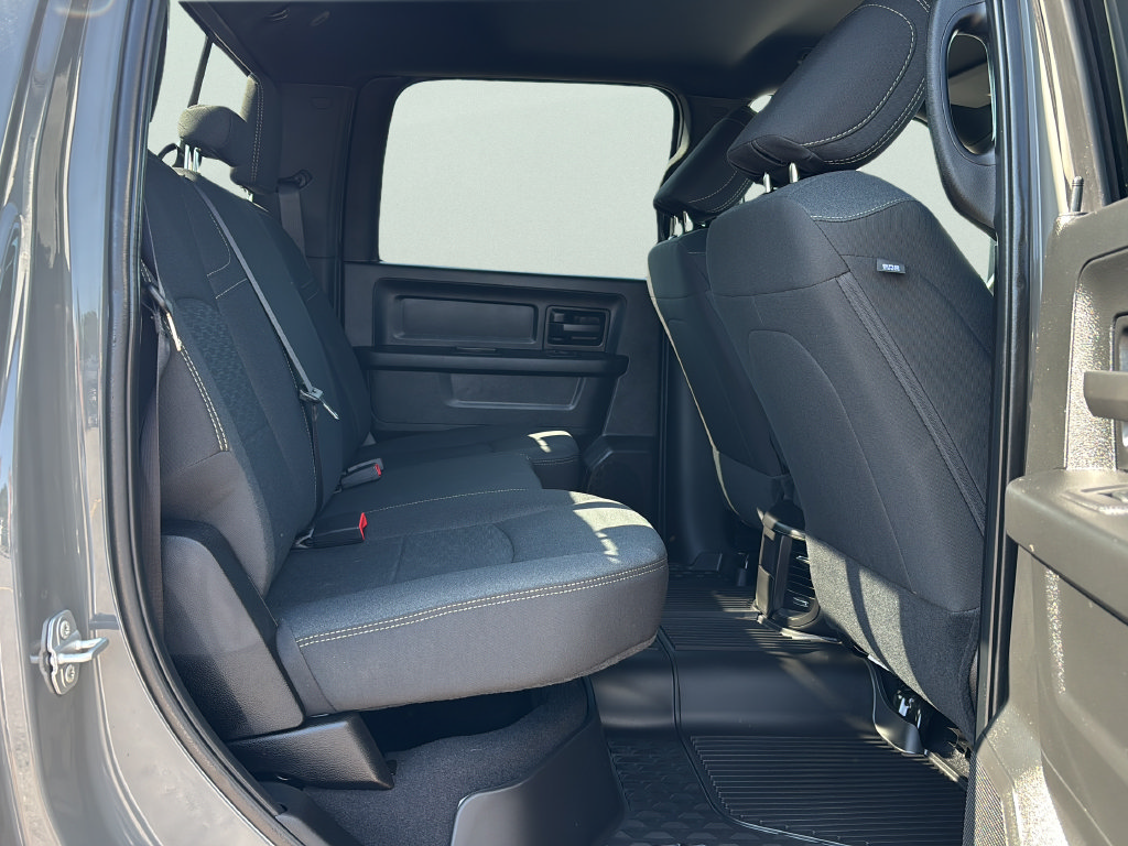 New 2026 RAM 2500 Warlock AWD/4WD image 12