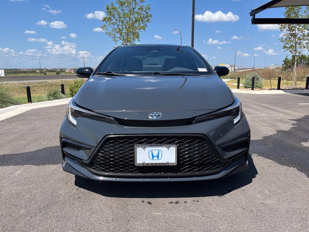 Used 2025 Toyota Corolla Sedan FWD image 2