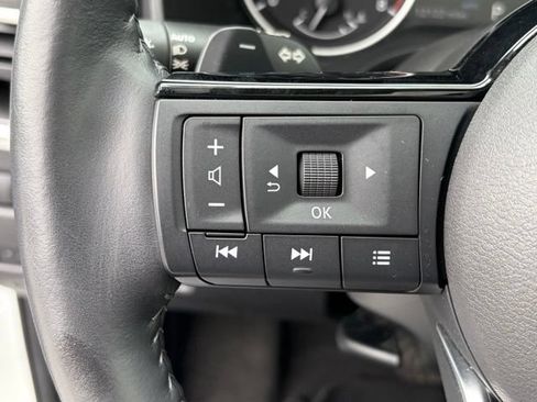 Certified 2023 Nissan Rogue SV w/ SV Premium B Package AWD/4WD image 15
