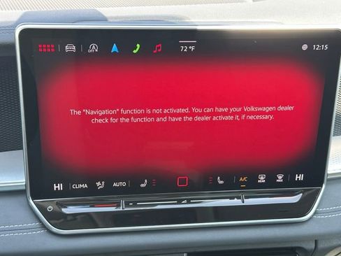 Used 2025 Volkswagen Tiguan SE w/ Panoramic Sunroof Package AWD/4WD image 33