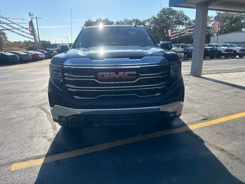Used 2025 GMC Sierra 1500 SLT AWD/4WD image 10