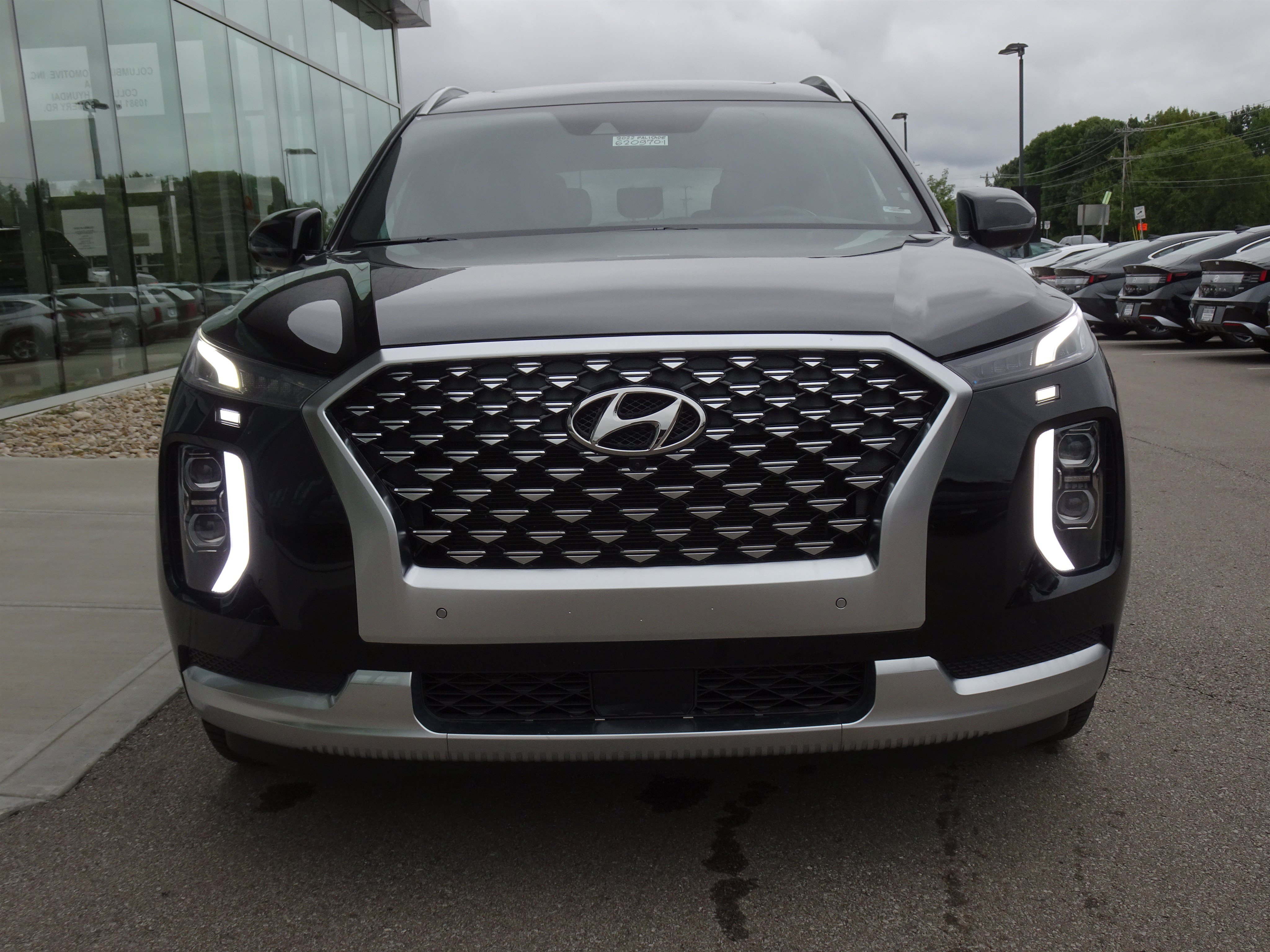 Used 2022 Hyundai Palisade Calligraphy FWD image 7