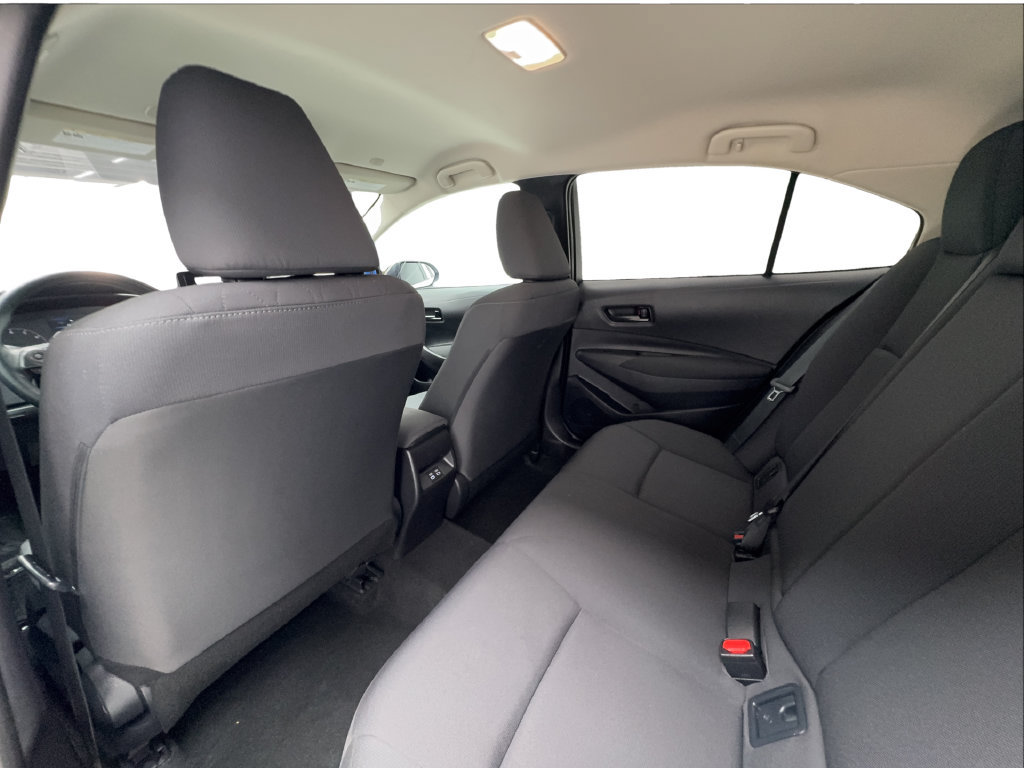Used 2025 Toyota Corolla LE FWD image 26