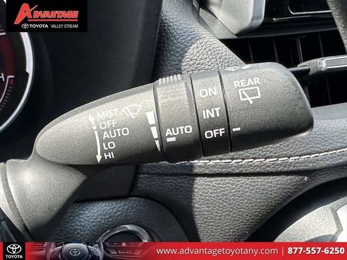 Used 2023 Toyota RAV4 XLE Premium AWD/4WD image 37