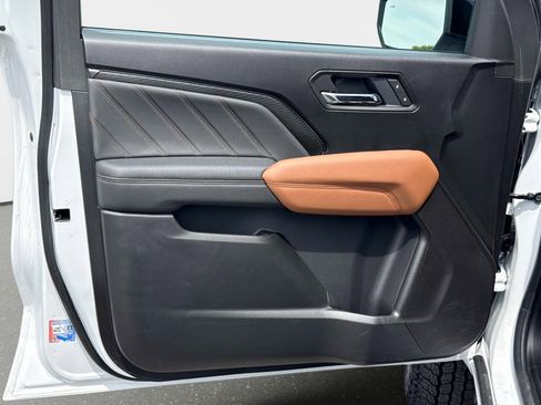 Used 2026 GMC Canyon AT4 AWD/4WD image 20