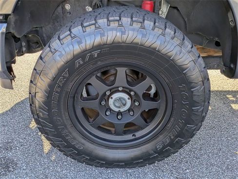 Used 2020 Ford F350 Lariat image 12