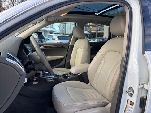 Used 2011 Audi Q5 2.0T Premium Plus image 12