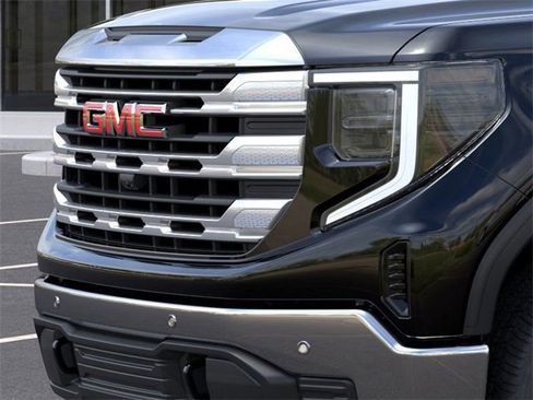 New 2026 GMC Sierra 1500 SLE w/ Preferred Package image 13