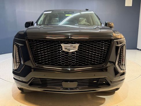 New 2026 Cadillac Escalade Platinum Sport AWD/4WD image 5