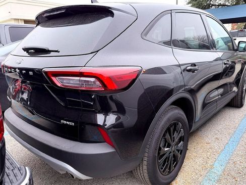 Used 2025 Ford Escape Active image 5