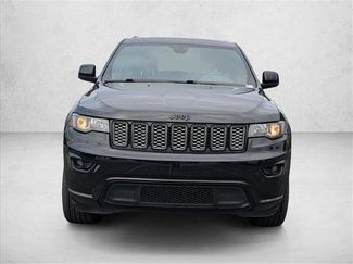 Used 2018 Jeep Grand Cherokee Altitude video 2