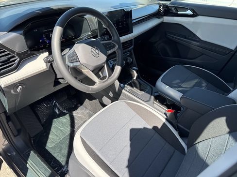 New 2026 Volkswagen Taos S FWD image 10