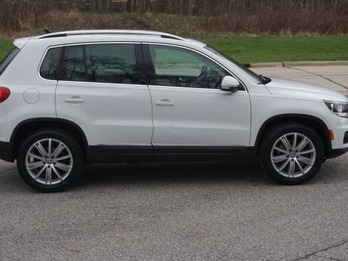 Used 2015 Volkswagen Tiguan SE FWD image 6