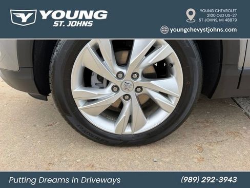 Used 2024 Buick Encore GX Preferred w/ Comfort Package AWD/4WD image 11