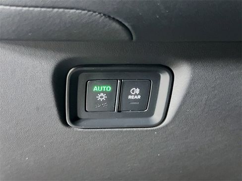 New 2026 Porsche Cayenne Base image 11