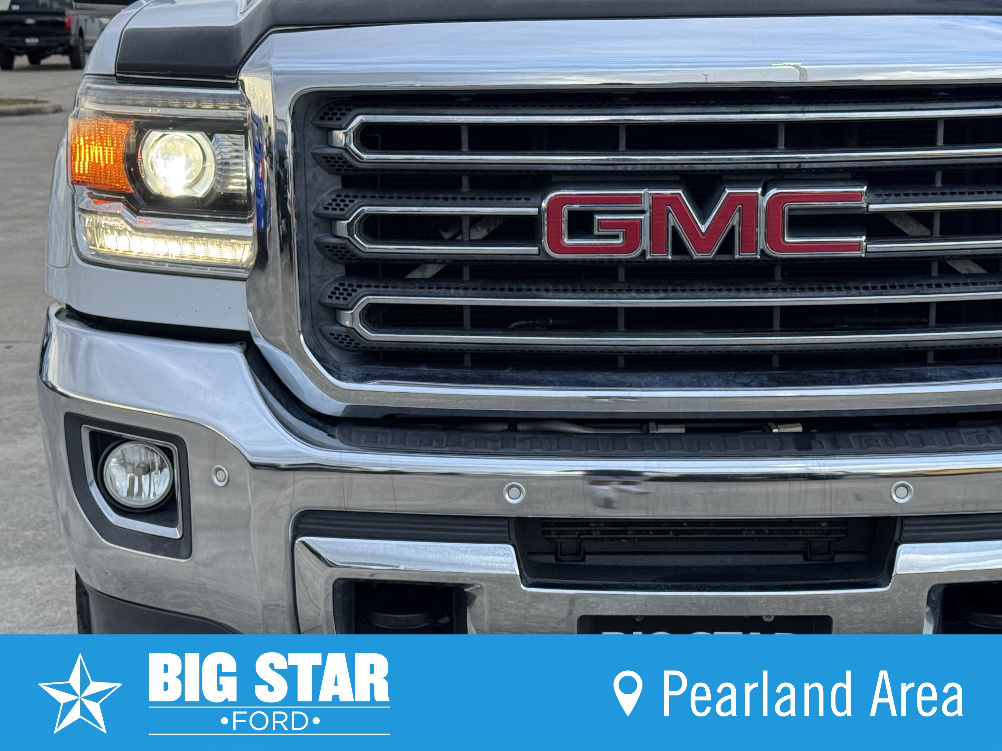 Used 2017 GMC Sierra 2500 SLT w/ Duramax Plus Package AWD/4WD image 12