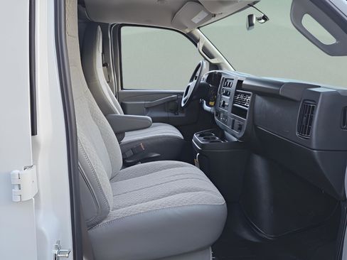 New 2025 Chevrolet Express 2500 w/ Driver Convenience Package image 10