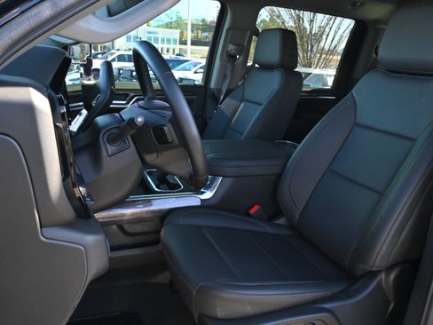 Used 2025 Chevrolet Silverado 2500 LTZ w/ Trail Boss Package image 18