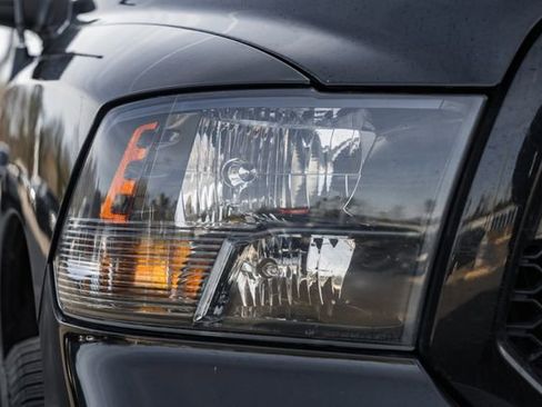 Used 2018 RAM 1500 Big Horn image 16