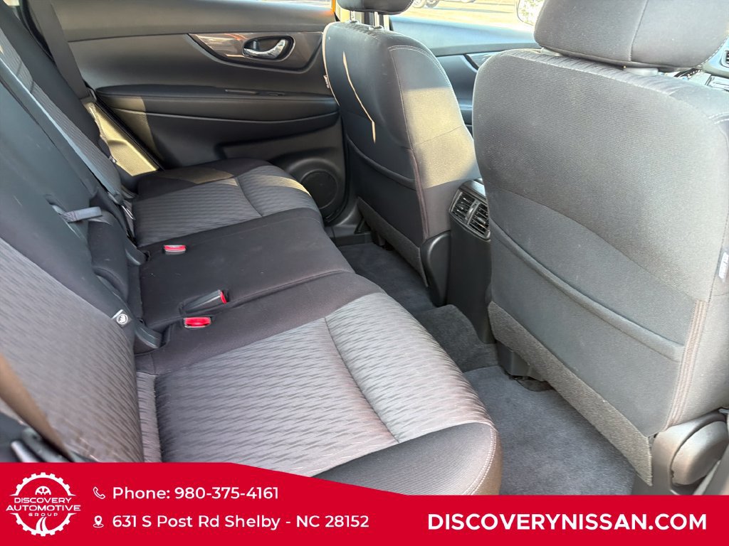 Certified 2019 Nissan Rogue SV FWD image 40