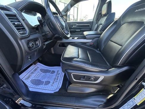 Used 2024 RAM 1500 Laramie image 14